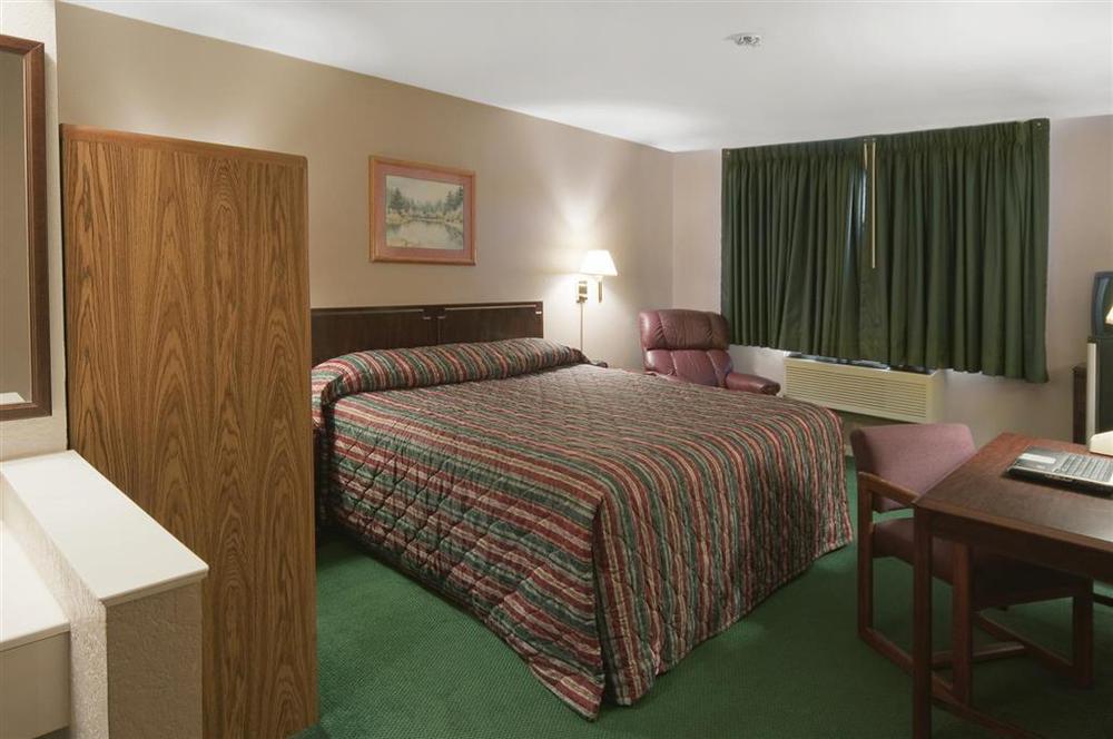 Americas Best Value Inn & Suites Macon At Sunset Dr Quarto foto